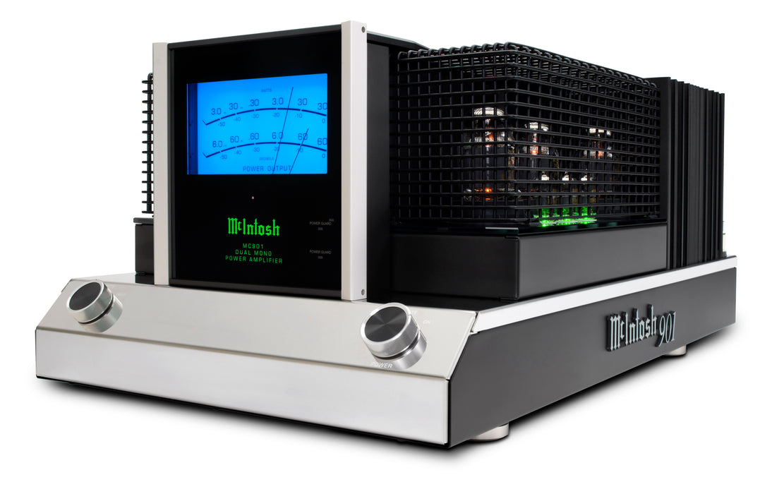 McIntosh MC901 facade avec angle