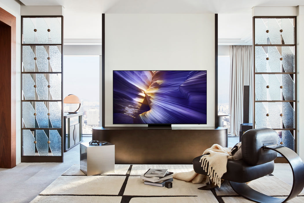 Samsung QN42S90F - Téléviseur 42'' OLED 4K, 144Hz, OLED HDR+, Écran AntiReflet, Processeur NQ4 AI Gen3