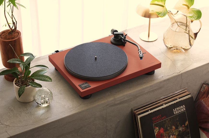 Technics SL-50C - Table tournante à entraînement direct manuelle