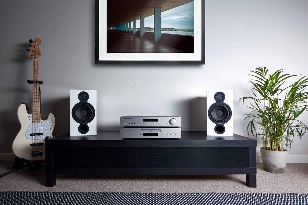 Cambridge Audio AXA35 - Amplificateur stéréo intégré 35Watts Canal avec entrée phono