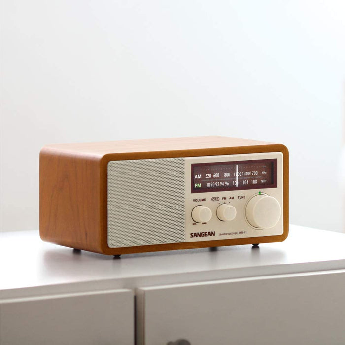 Sangean - Radio portable AM/FM haute performance WR11