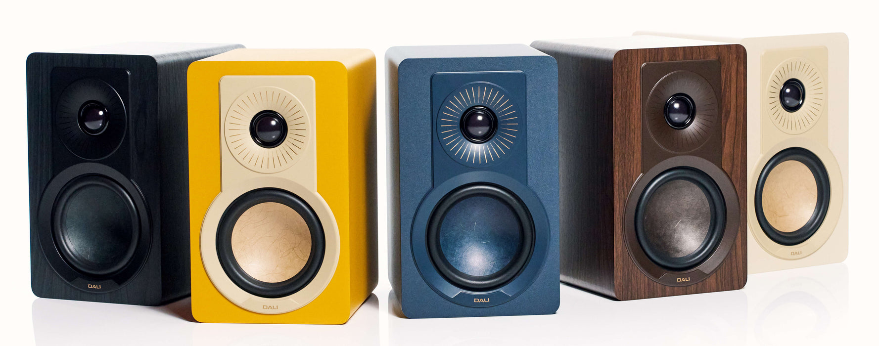 Dali Kupid | Enceintes d'étagère compactes 2 voies élégantes