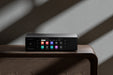 Eversolo T8 lifestyle bureau brun