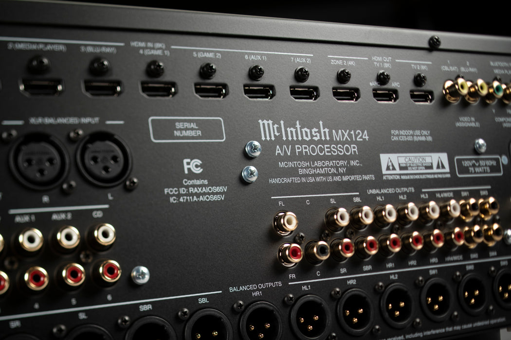 McIntosh MX124 | Processeur cinéma maison Dolby Atmos 13.4 Canaux