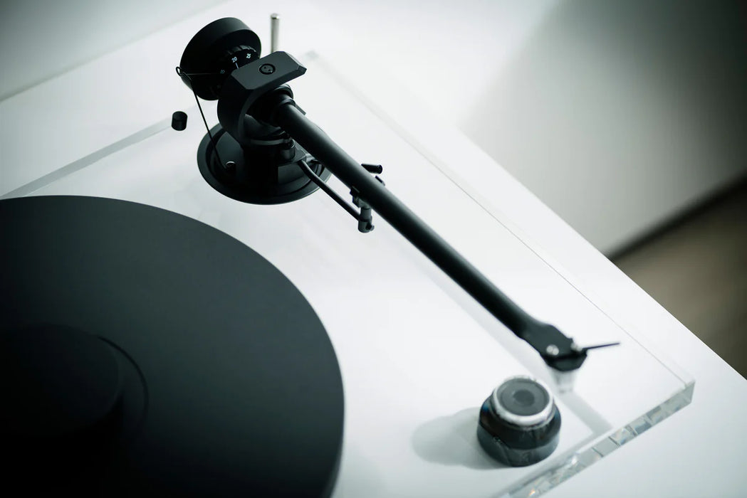 Pro-Ject XA B Balanced Acrylic | Table tournante avec la cellule Pick it PRO Balanced