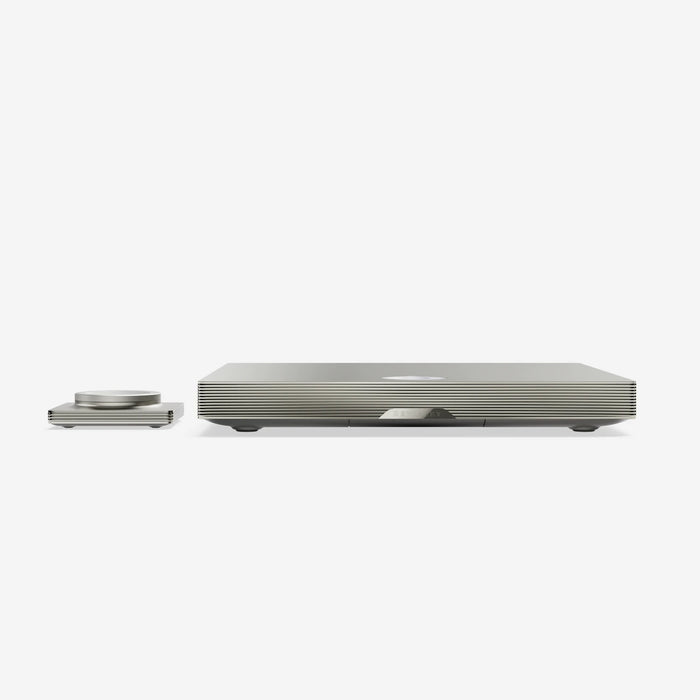 QV407_Devialet_Astra_Packshots_Solo_Light_Bronze_05