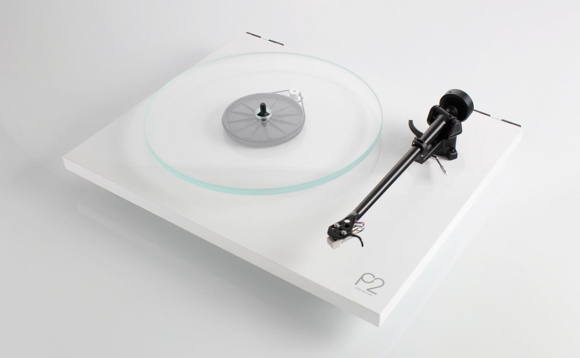 REGA Planar 2