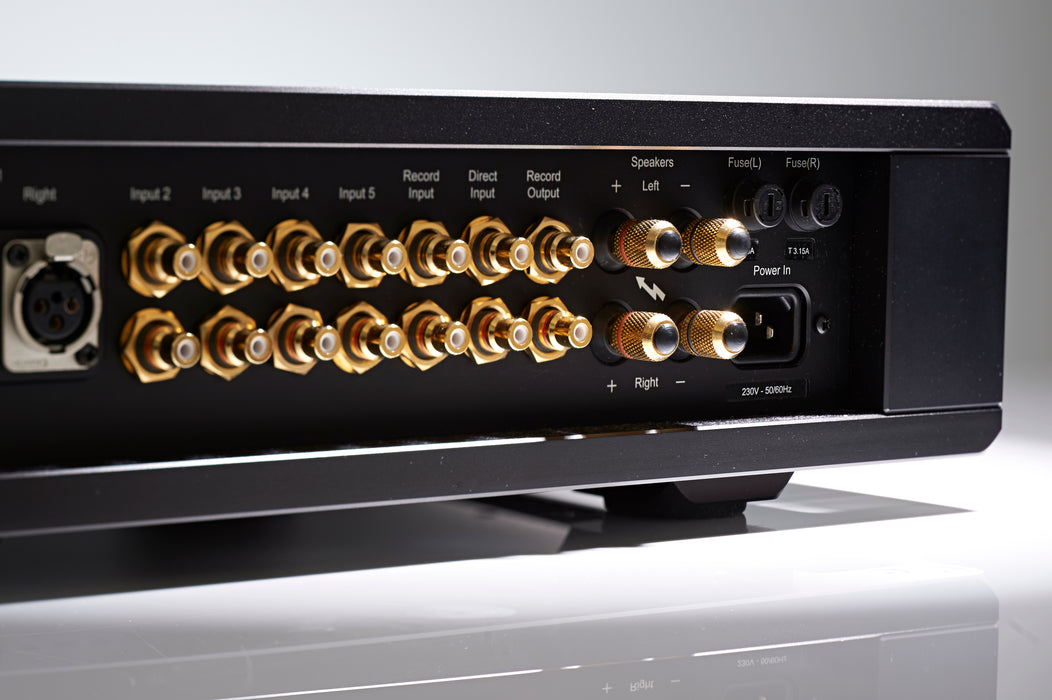 Rega Osiris – Amplificateur intégré de référence 162Watts/Canal