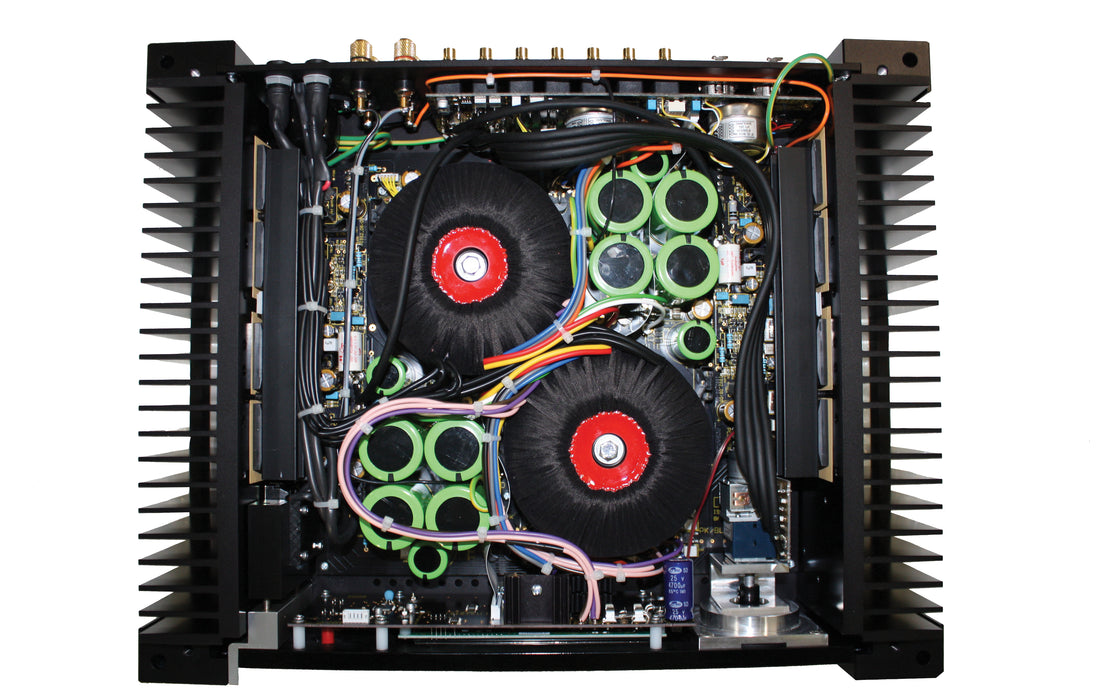 Rega Osiris – Amplificateur intégré de référence 162Watts/Canal