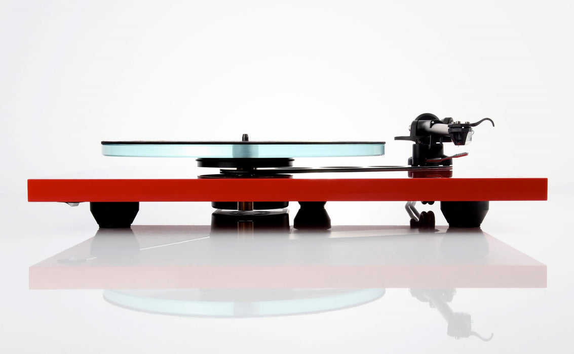 REGA Planar 3