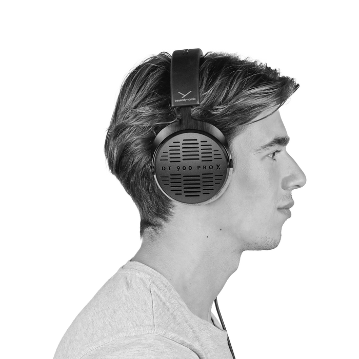 beyerdynamic DT 900 PRO X | Casque audio de studio pour écoute, mixage et mastering (fermé)