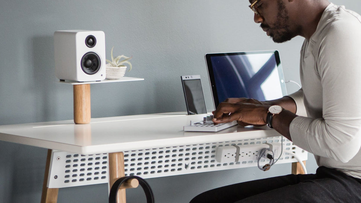 Kanto YU2 - Haut-parleurs de bureau amplifiés 25 Watts Canal