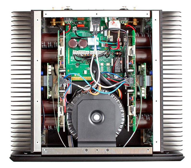 Bryston 4B³ - Amplificateur de puissance Double Mono 300 Watts/Canal