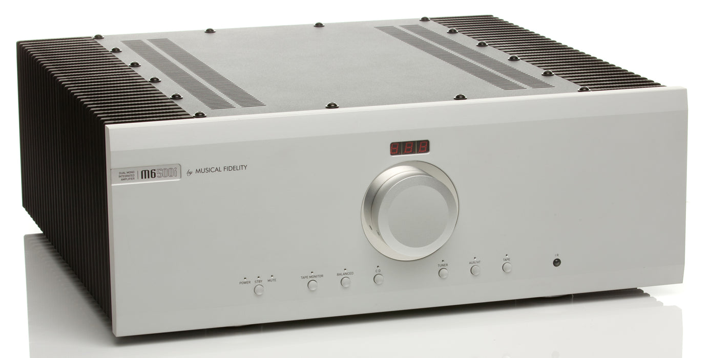 Musical Fidelity M6si500 - Amplificateur stéréo intégré 500Watts/canal