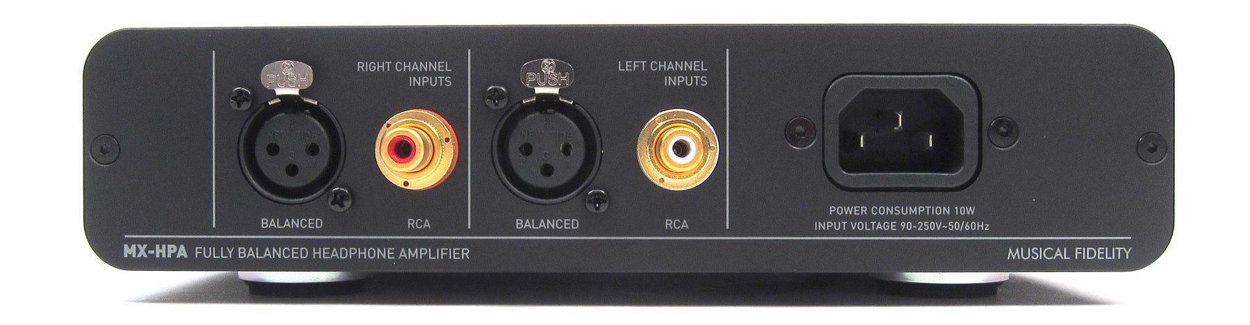 MUSICAL FIDELITY MXHPA - Amplificateur de casques d'écoute d'une puissance de 1.8 Watts/Canal, il est complet, performant et d'ores et déjà pensé pour les supports numériques. Un élément qui viendra parachever toute composition audiophile haut de gamme!