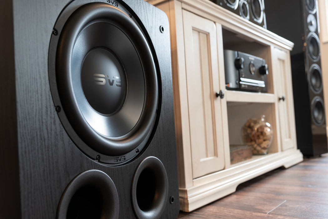 Caisson de basses SVS PB-3000 finition Ash – subwoofer 800W puissant pour système Hi-Fi et home cinéma immersif